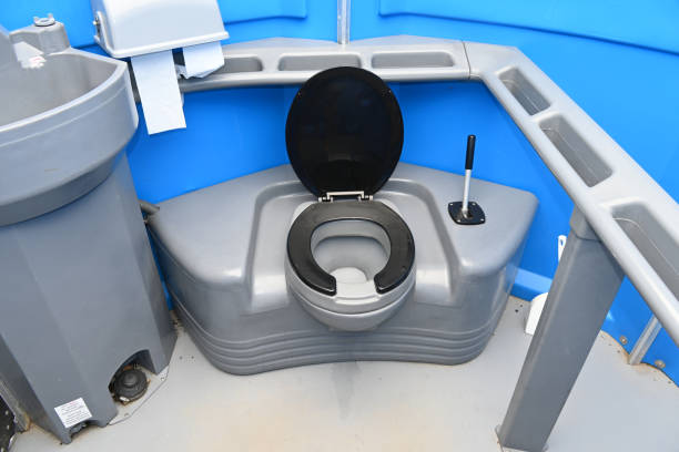Portable Toilet Options We Offer in Oakland, CA